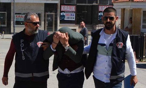 Cebinde uyuşturucuyla geldi