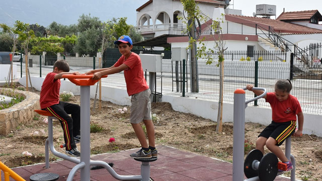 Girne’ye iki yeni çocuk parkı kazandırıldı