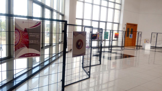 YDÜ Mimarlık Fakültesi Araştırma Görevlisi Habiba Hüseynova’nın String Art Sergisi, Büyük Kütüphane’de gerçekleştirildi