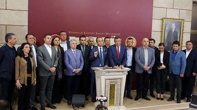 CHP: Demokrasinin kazanması için 15 milletvekili istifa edip İYİ Parti'ye katıldı