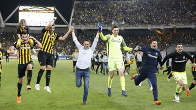 AEK, 24 yıl sonra Yunanistan şampiyonu