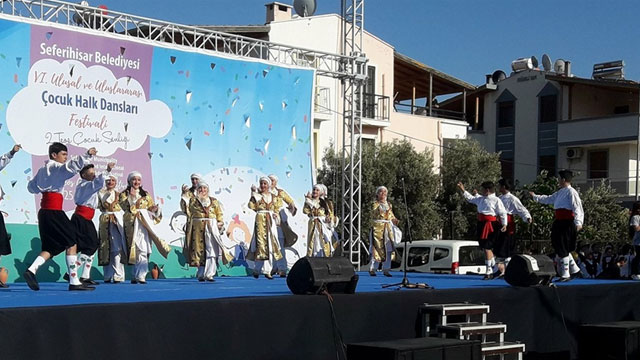 Göçtaş Çocuk ekibi, 6. Uluslararası Çocuk Halk Dansları Festivali- TEOS Şenliğine katıldı
