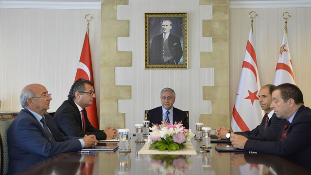 Akıncı’nın hükümetteki parti liderleriyle görüşmesi tamamlandı