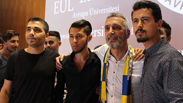 Usta spor adamı/yazar ve yorumcu Abdülkerim Durmaz LAÜ’de futbolu konuştu