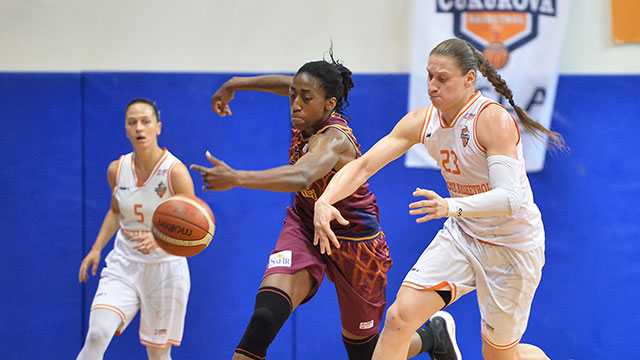 Yakın Doğu Üniversitesi Final Peşinde…