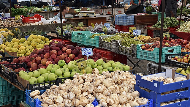 Ekonomik kriz Pazar’ı da etkiledi