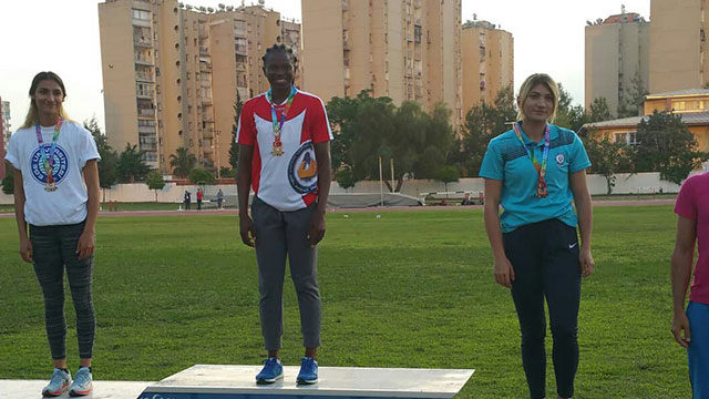 DAÜ’nün olimpik atletinden çifte Türkiye şampiyonluğu