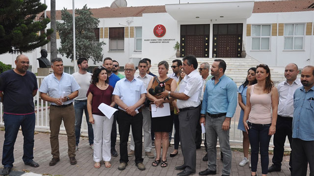 Sendikal Platform, dövizdeki yükselişe karşı hükümetten önlem talep etti