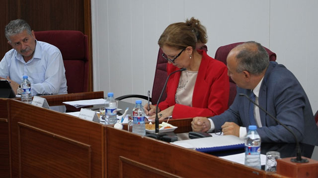 İdari, Kamu ve Sağlık İşleri Komitesi toplandı