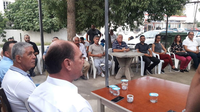 CTP Değirmenlik Belediyesi Başkan adayı Karavezirler Gaziköy’ü ziyaret etti