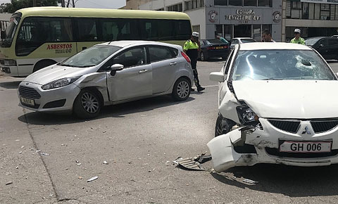 Dikkatsizlik kaza getirdi