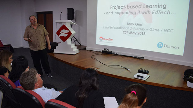 Uluslararası Final Üniversitesi İngilizce öğretmenlerine yönelik atölye çalışması