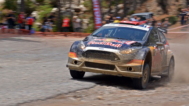 Kıbrıs Rallisi’nde kaza