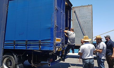 TIR’lar didik didik arandı