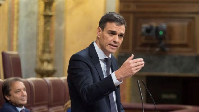 İspanya Başbakanı'ndan Franco'nun kemiklerini mezardan çıkarma önerisi