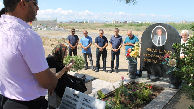 Merhum Sendikacı Elmas, 7’nci ölüm yıldönümünde kabri başında anıldı