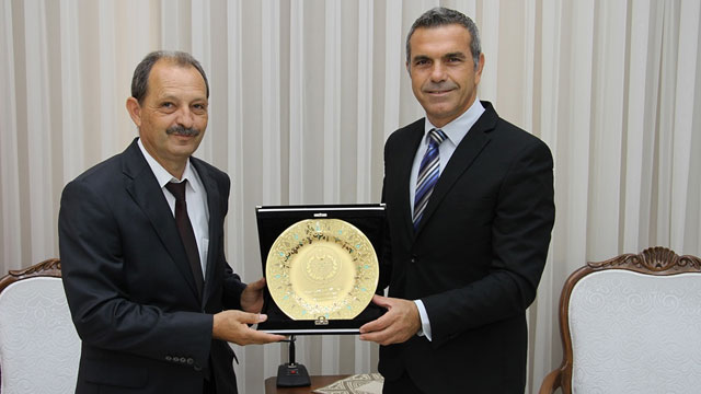 Uluçay: “Bu ülkenin gelişmesi için sayın havutçu gibi bürokratlara ihtiyaç vardır”