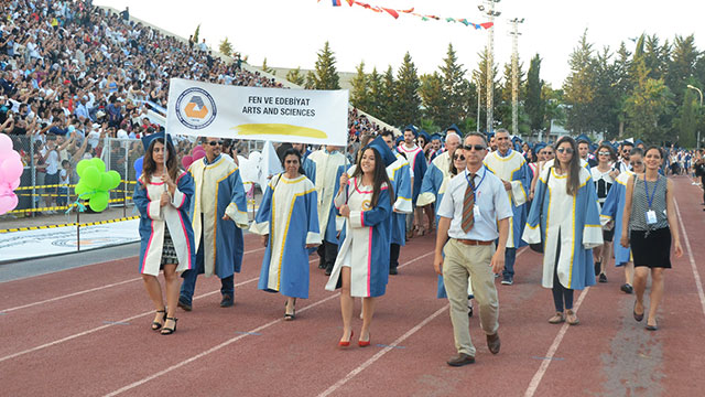 DAÜ 2017 – 2018 Bahar Dönemi’nde 56 farklı ülkeden 2,100’ü aşkın mezun verdi