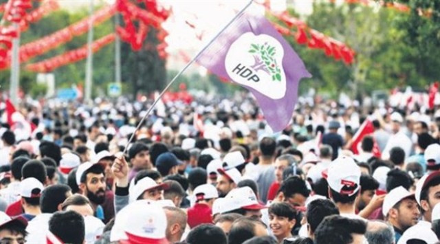 'CHP, oylarıyla HDP'ye barajı geçirmiştir'