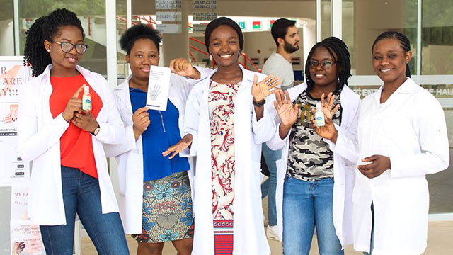 DAÜ Eczacılık Fakültesi’nden el hijyenine farkındalık etkinliği