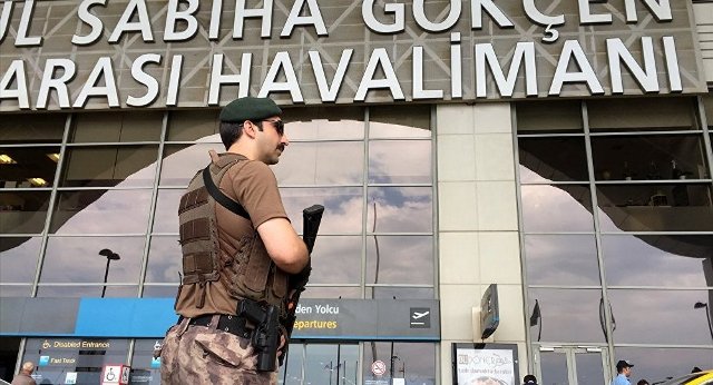 26 rütbeli askerin yakalanması için operasyon başlatıldı