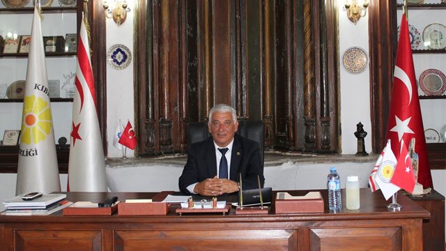 Kıbrıs Türk Belediyeler Birliği Başkanlığına Özçınar seçildi