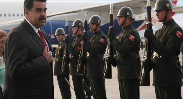 Maduro: Erdoğan'a Cumhurbaşkanlığı Göreve Başlama Töreni'nde eşlik etmekten büyük onur duydum