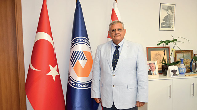 DAÜ Rektörü Prof. Dr. Necdet Osam’ın Basın Günü mesajı