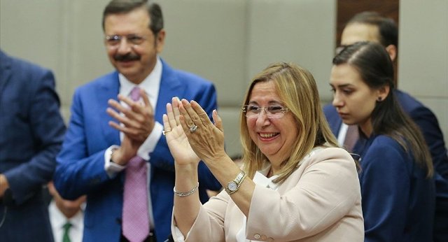 Pekcan: Kadınların karar verici pozisyonlardaki varlıklarını ve güçlerini artırmalıyız