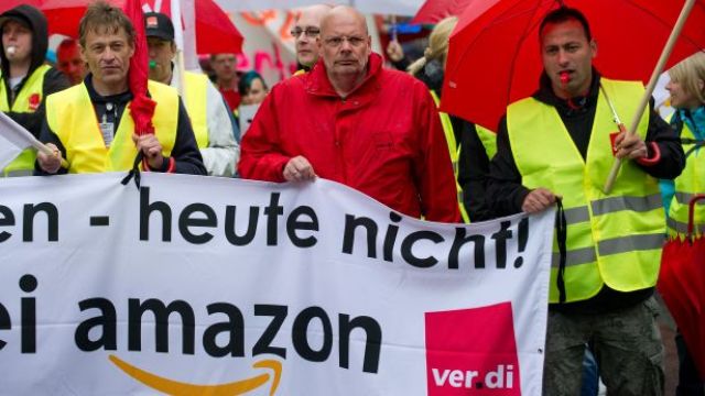 Almanya'da Amazon işçileri greve gitti