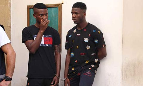 Dalgada imzaya gitti