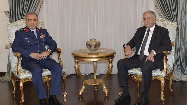 Akıncı, Orgeneral Atilla Gülan’ı kabul etti