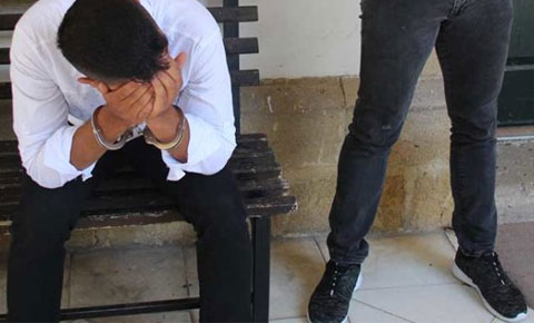 Sokak ortasında hap operasyonu