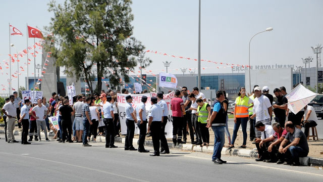 CAS çalışanları Başbakanlık önünde