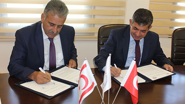 LAÜ, HÜR-İŞ ile işbirliği protokolu imzaladı