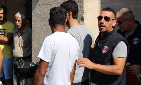 Uyuşturucuyu satan aranıyor