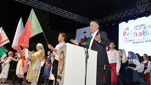 Akıncı, 12. Uluslararası Lefkoşa Halk Dansları Festivali’nin açılışına katıldı
