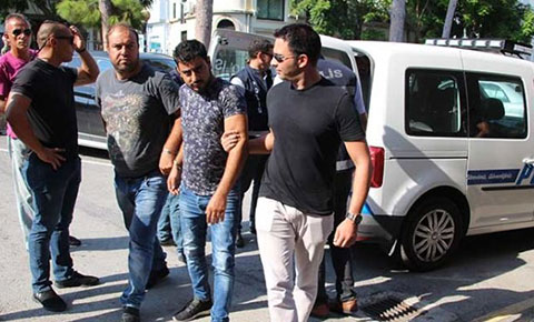 Limanın otoparkında yakalandılar