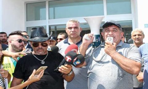 Hayvancıların eylemi pazartesi devam edecek