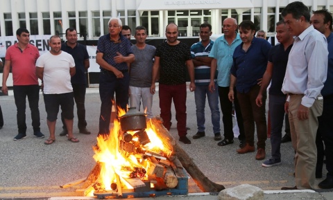 "Boş tencere" kaynamaya başladı