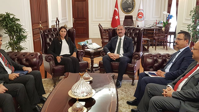 Baybars Ankara’da Gül’le görüştü