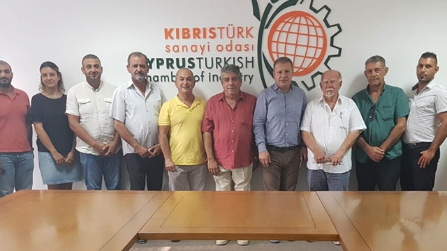 ZEYSAN: “Üreticinin hangi şartlarda üretim yaptığını soran yok, üretime saygı yok”