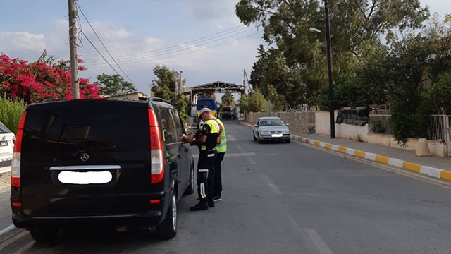 Sınır kapılarında araç denetimi yapıldı