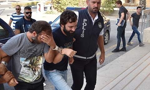 4 zanlıya 6’şar gün ek tutukluluk