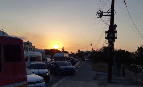 Gençler kontak kapattı!