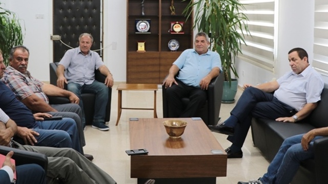 Maliye Bakanı Denktaş İnşaat Taşeronları Birliği Yönetim Kurulunu kabul etti