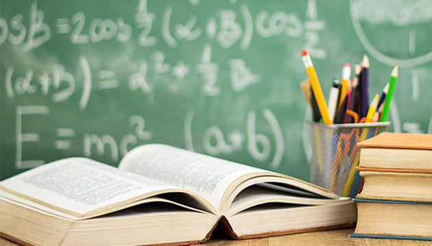 “Bakan başka söyler, okullar başka”