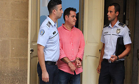 Uyuşturucu zanlısını kaçıracaktı