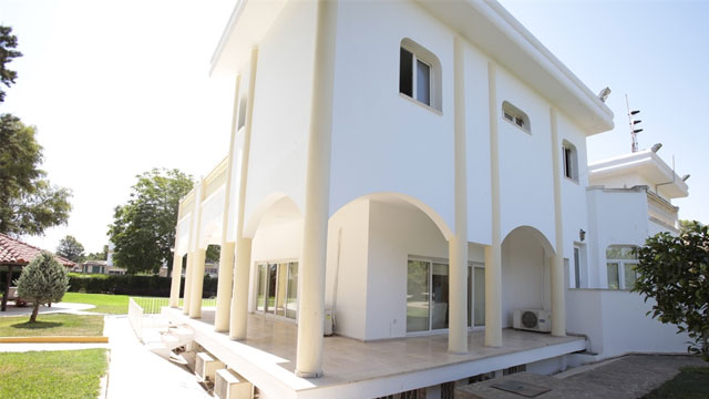 Cumhurbaşkanlığı yerleşkesinde tehlike arz eden atıl bina yıkılacak