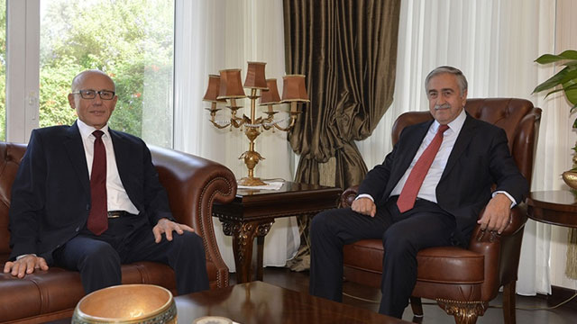 Akıncı, 2. cumhurbaşkanı Talat’la görüştü